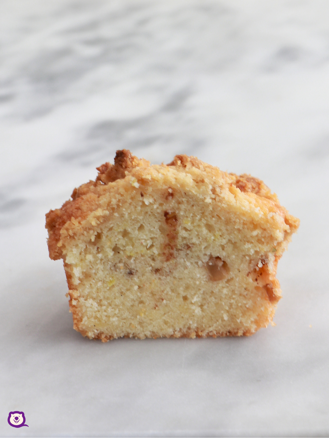APPLE CRUMBLE CAKE