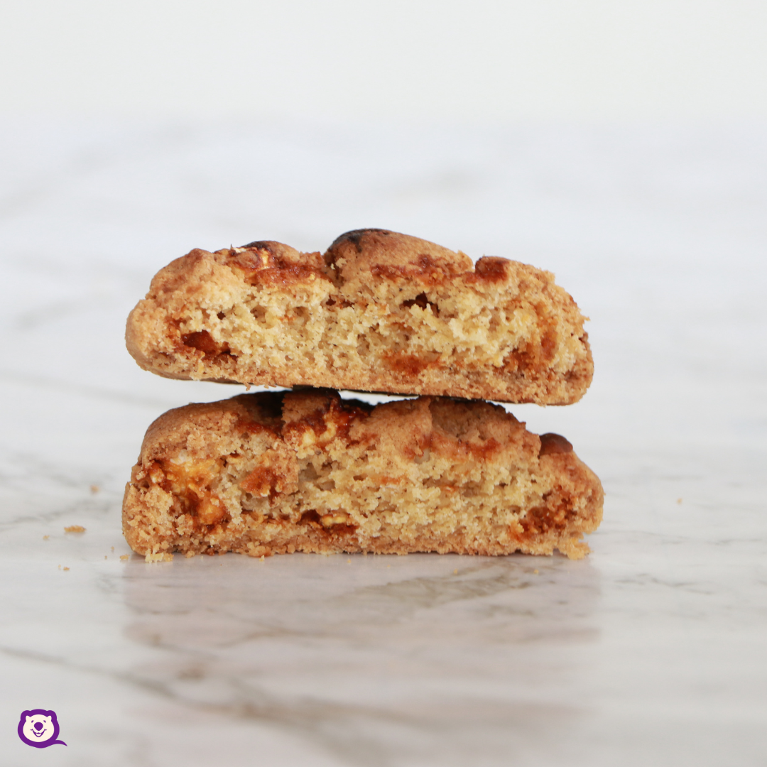 CARAMELIZED POPCORN AND MACADAMIA COOKIE